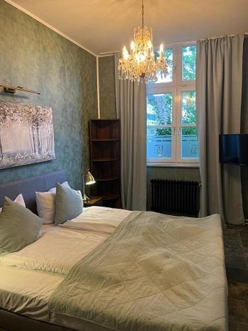 Ferienwohnung Alte Schule 22 Am Saseler Markt 2 Schlafzimmer & Baeder Hochwertig Amburgo Esterno foto